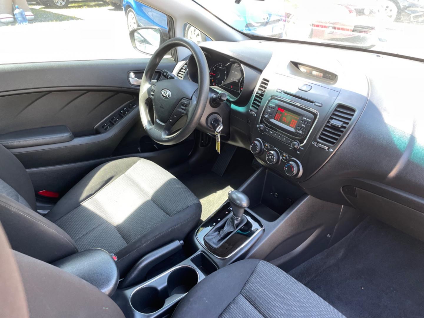 2017 BROWN KIA FORTE LX (3KPFK4A75HE) with an 2.0L engine, automatic transmission, located at 5103 Dorchester Rd., Charleston, SC, 29418-5607, (843) 767-1122, 36.245171, -115.228050 - Local Trade-in with clean interior, CD/AUX/USB/Sat, Hands-free Phone, Power Windows, Power Locks, Power Mirrors, Keyless Entry. 99k miles! Located at New Life Auto Sales! 2023 WINNER for Post & Courier's Charleston's Choice Pre-owned Car Dealer AND 2018-2024 Top 5 Finalist for Charleston City Paper - Photo#8